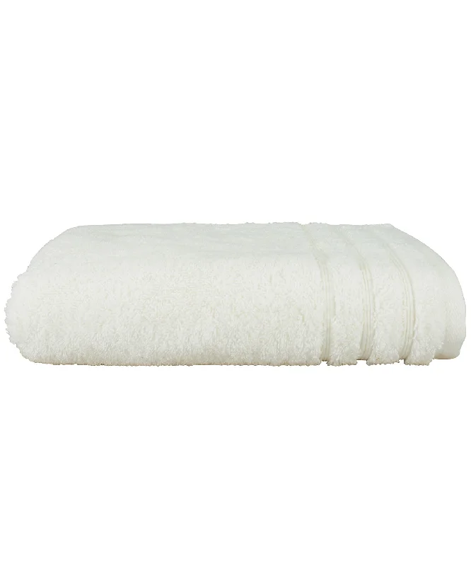 White - ARTG® organic hand towelOutdoor Jackets