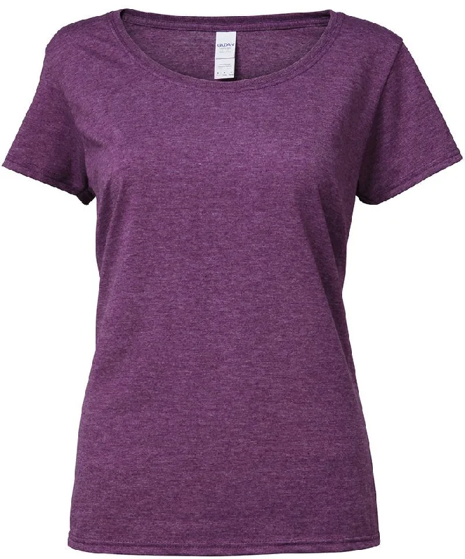 Heather Aubergine - Softstyle™ women's deep scoop t-shirtHiking Jackets