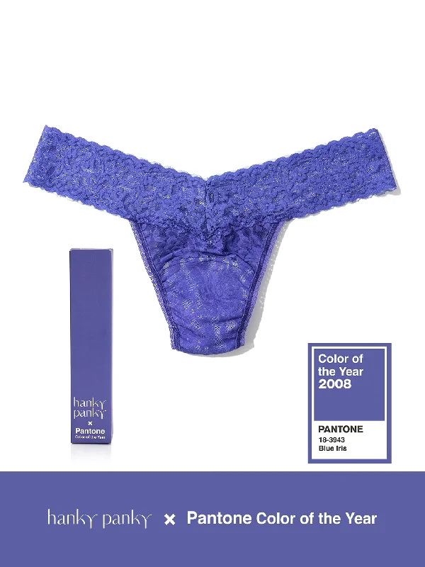 Bermuda ShortsSignature Lace Low Rise Thong | PANTONE 18-3943 Blue Iris