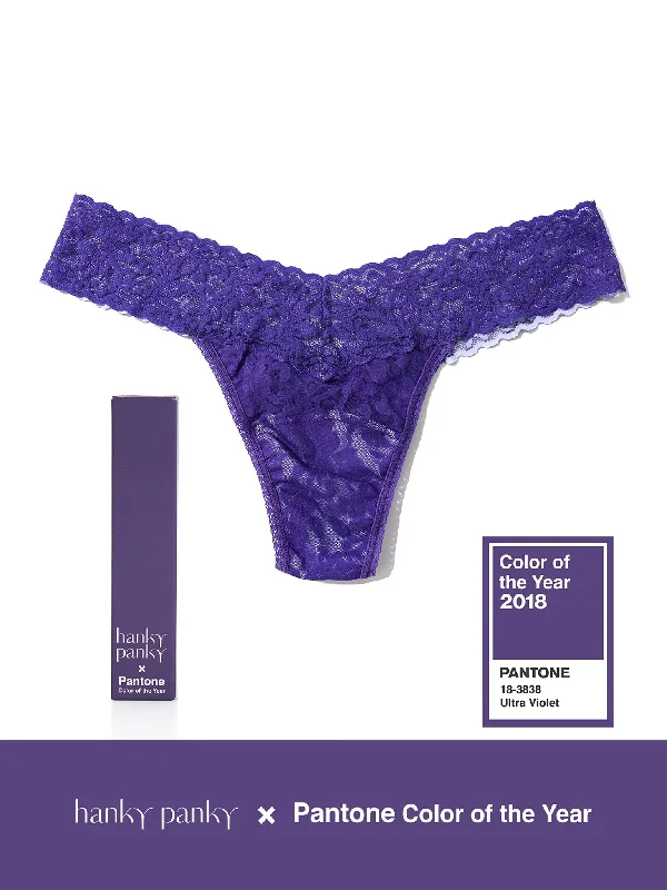 Boyfriend JeansSignature Lace Low Rise Thong | PANTONE 18-3838 Ultra Violet