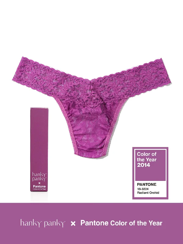 Linen PantsSignature Lace Low Rise Thong | PANTONE 18-3224 Radiant Orchid