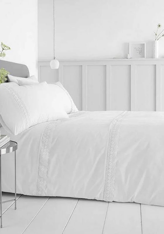 Catherine Lansfield Delicate Lace Duvet Set, White